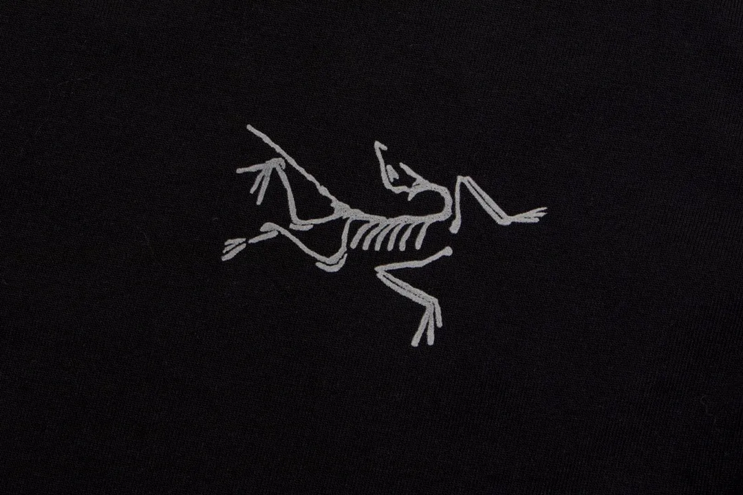 Arc’teryx ARC 23SS T 60 ， g 。 Breathable， ， ， 。 logo ， 。 ， 。 ， ， ， ， 。 Size:XS-L